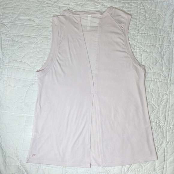 Fabletics Muscle Tank  Tee size L Mesh and split back - Picture 4 of 10